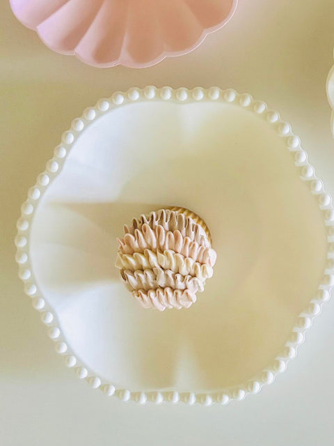 Cream Dot Edged Flower Compostable Side Plates